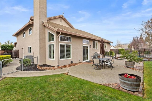 412 Shiveley Ct, Roseville, CA 95747