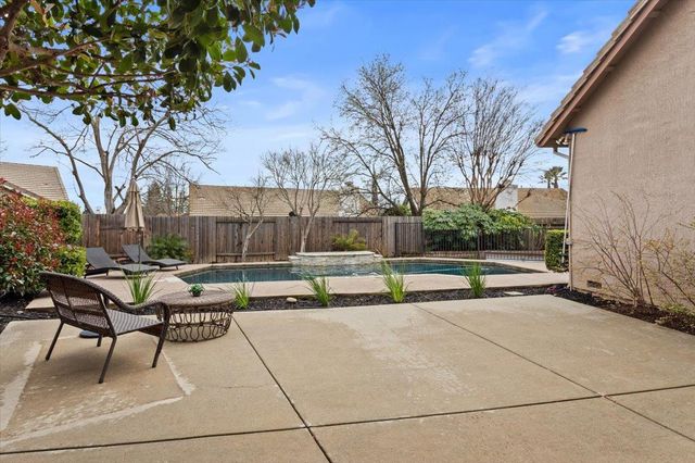 412 Shiveley Ct, Roseville, CA 95747