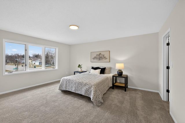 4406 Newcastle Lane NW, Rochester, MN 55901