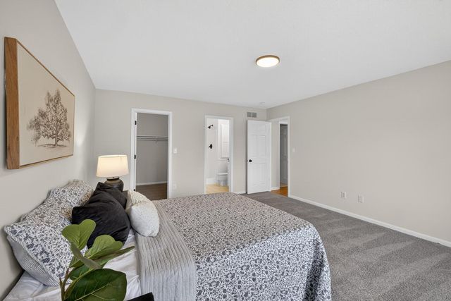 4406 Newcastle Lane NW, Rochester, MN 55901