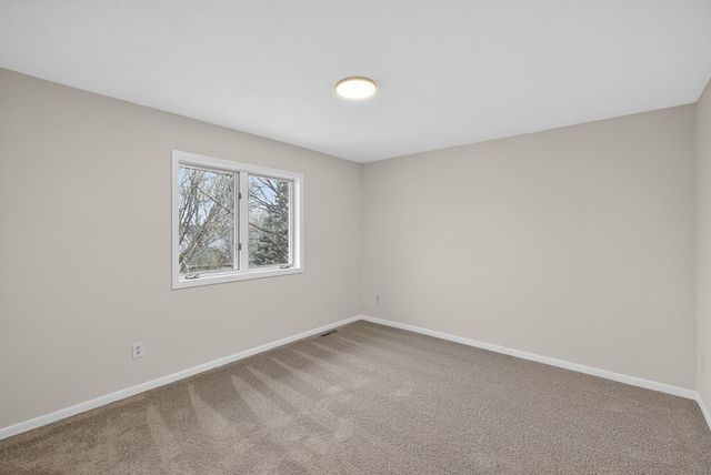 4406 Newcastle Lane NW, Rochester, MN 55901