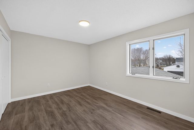 4406 Newcastle Lane NW, Rochester, MN 55901