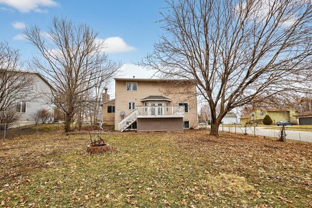 4406 Newcastle Lane NW, Rochester, MN 55901