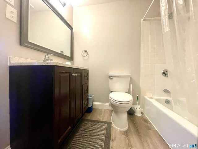 149 Moylan Court 149, Newington, CT 06111