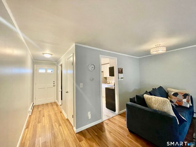 149 Moylan Court 149, Newington, CT 06111