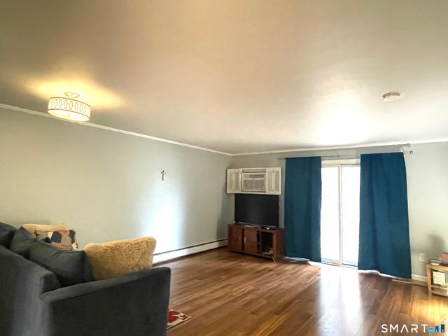 149 Moylan Court 149, Newington, CT 06111