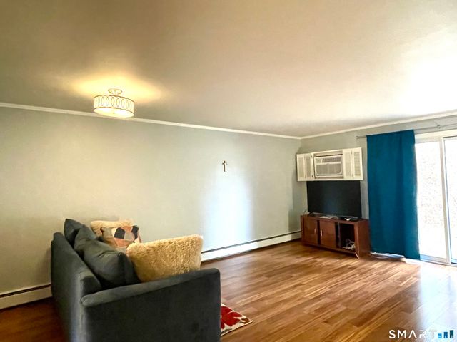 149 Moylan Court 149, Newington, CT 06111