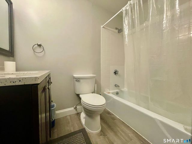 149 Moylan Court 149, Newington, CT 06111