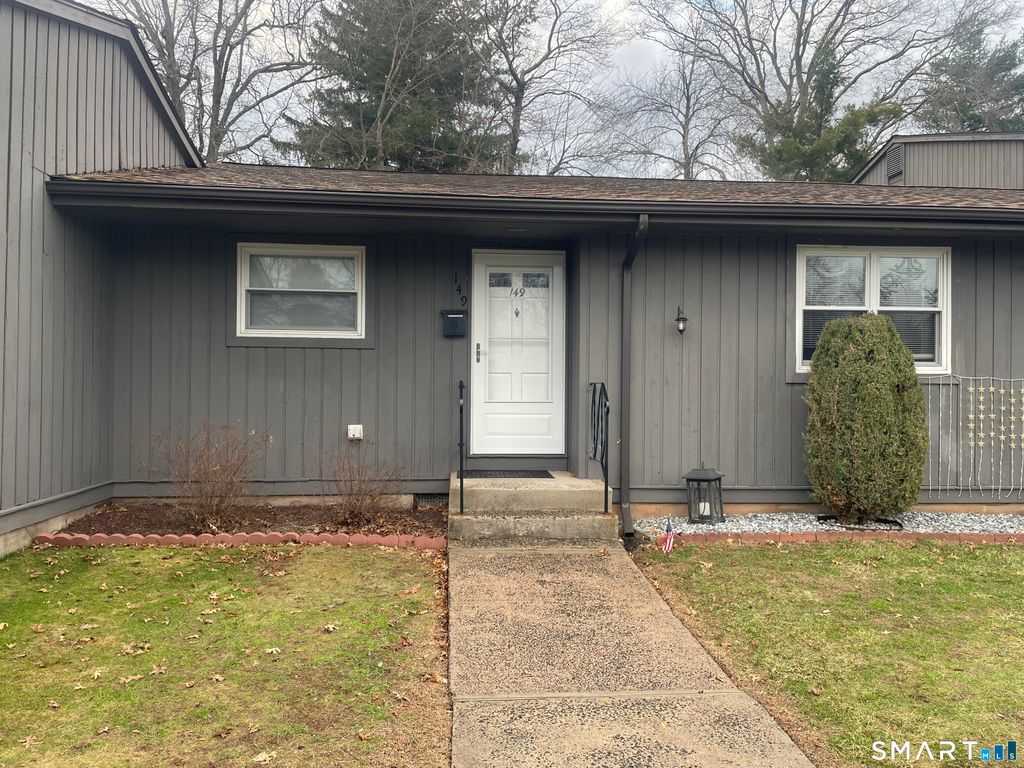 149 Moylan Court 149, Newington, CT 06111