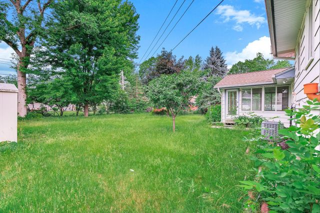 10608 Upton Avenue S, Bloomington, MN 55431
