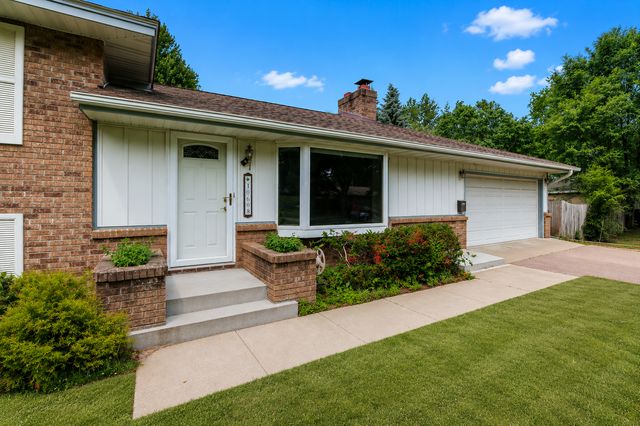 10608 Upton Avenue S, Bloomington, MN 55431