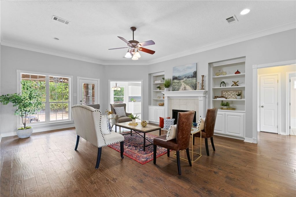 4108 Settlers Way, Bryan, TX 77808