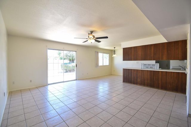 6819 N 64th Avenue, Glendale, AZ 85301