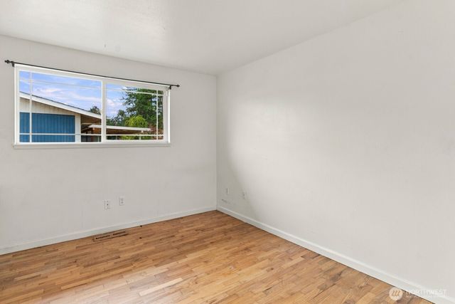 14208 Golden Given Rd E, Tacoma, WA 98445