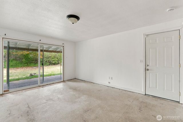 14208 Golden Given Rd E, Tacoma, WA 98445
