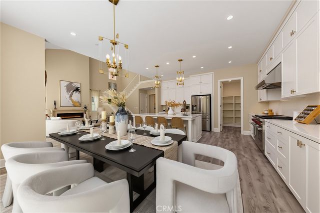 112 Green Rdg, Irvine, CA 92602