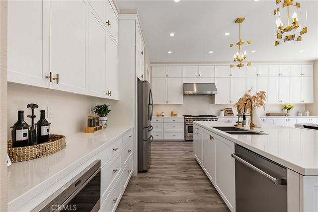 112 Green Rdg, Irvine, CA 92602