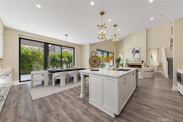 112 Green Rdg, Irvine, CA 92602