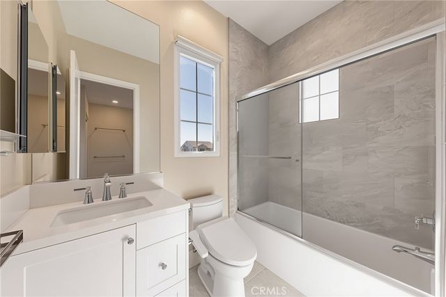 112 Green Rdg, Irvine, CA 92602