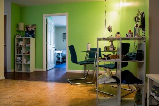 164 Galen St 25, Watertown, MA 02472