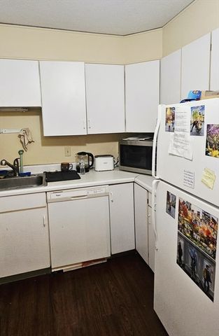 164 Galen St 25, Watertown, MA 02472