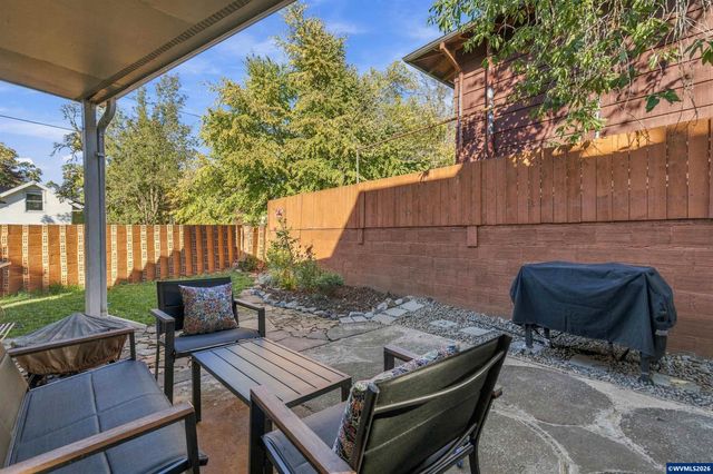 1110 Saginaw St S, Salem, OR 97302