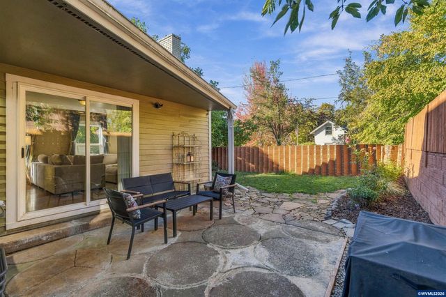 1110 Saginaw St S, Salem, OR 97302