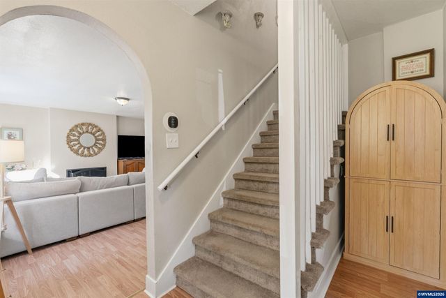 1110 Saginaw St S, Salem, OR 97302