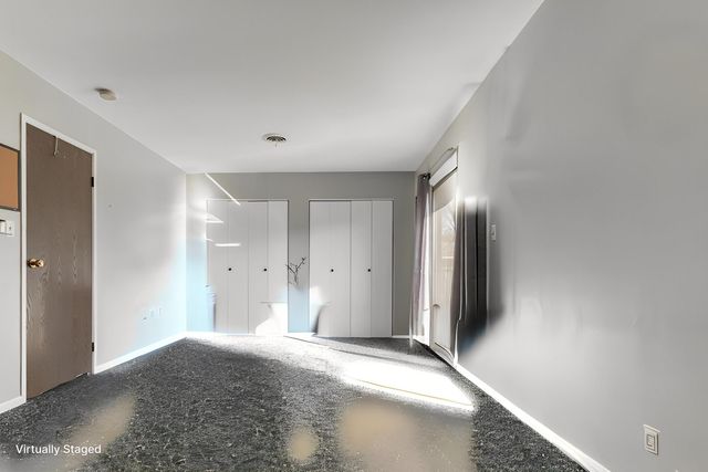 310 George Street 2SE, Bensenville, IL 60106