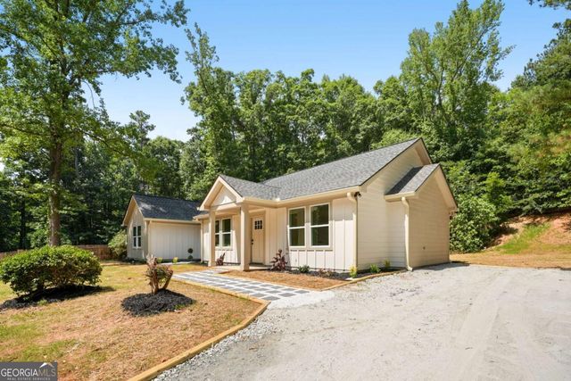 1231 Bunny Court, Loganville, GA 30052