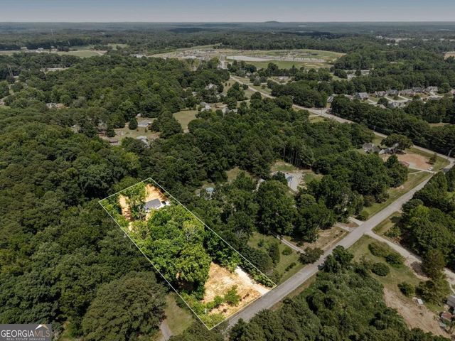 1231 Bunny Court, Loganville, GA 30052