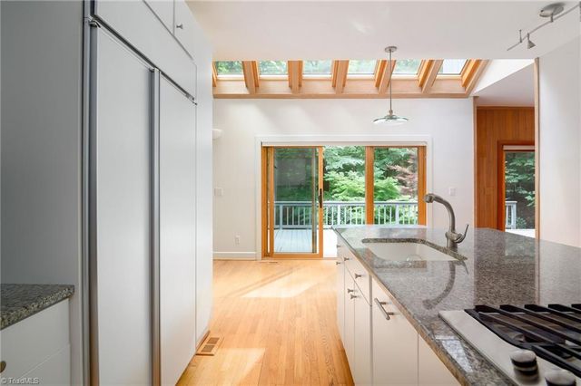 856 Buttonwood Drive, Winston-salem, NC 27104