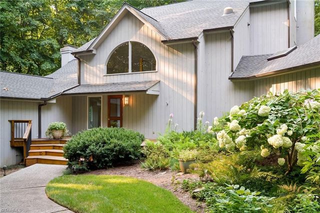 856 Buttonwood Drive, Winston-salem, NC 27104