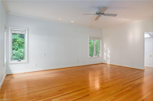 856 Buttonwood Drive, Winston-salem, NC 27104