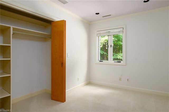 856 Buttonwood Drive, Winston-salem, NC 27104