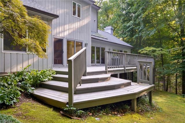 856 Buttonwood Drive, Winston-salem, NC 27104