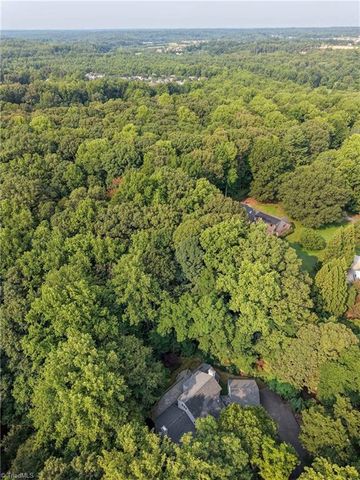 856 Buttonwood Drive, Winston-salem, NC 27104