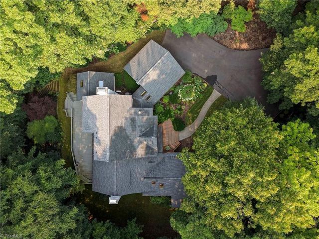 856 Buttonwood Drive, Winston-salem, NC 27104
