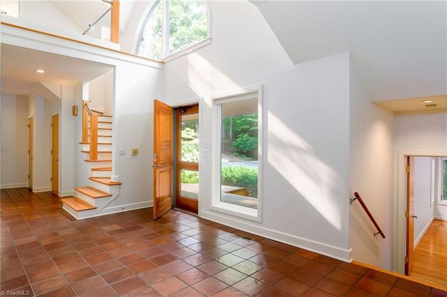 856 Buttonwood Drive, Winston-salem, NC 27104