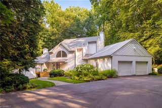 856 Buttonwood Drive, Winston-salem, NC 27104