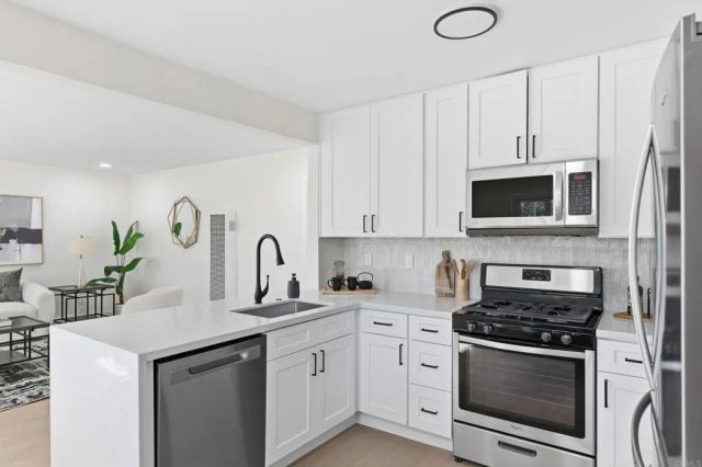 5304 Olvera Avenue, San Diego, CA 92114