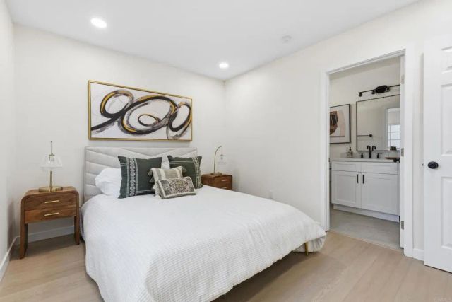 5304 Olvera Avenue, San Diego, CA 92114