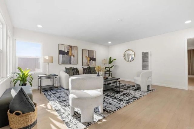 5304 Olvera Avenue, San Diego, CA 92114