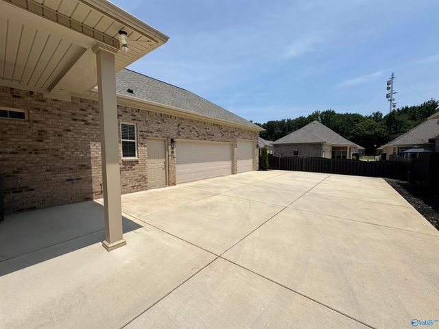 6506 Landsmere Lane, Madison, AL 35757
