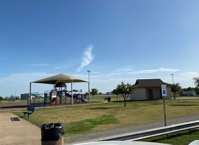10333 Fort Belknap Trail, Crowley, TX 76036