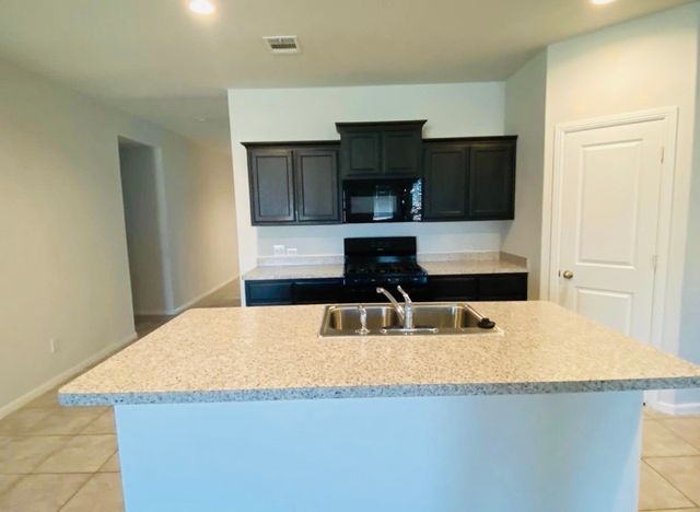10333 Fort Belknap Trail, Crowley, TX 76036