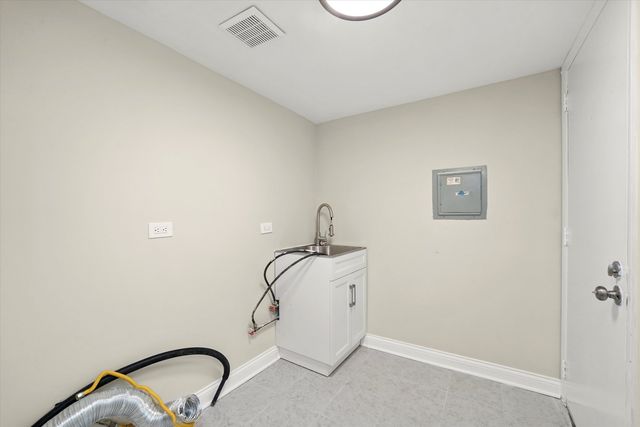 15713 Orlan Brook Drive 98, Orland Park, IL 60462