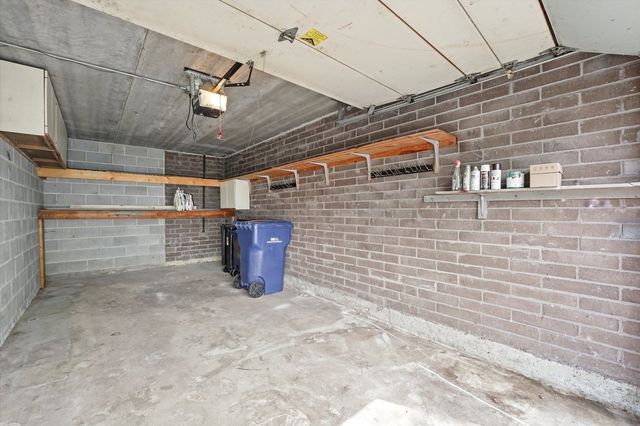 15713 Orlan Brook Drive 98, Orland Park, IL 60462