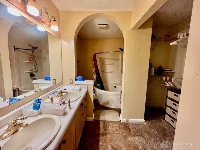5268 Mallet Club Drive, Dayton, OH 45439