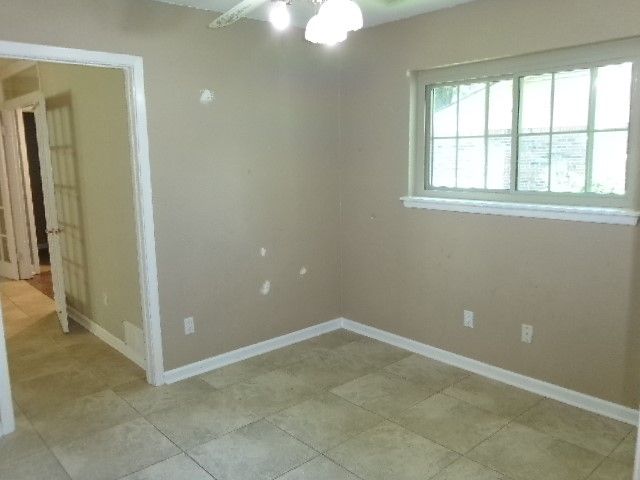 8401 Dogwood Trail, Haughton, LA 71037